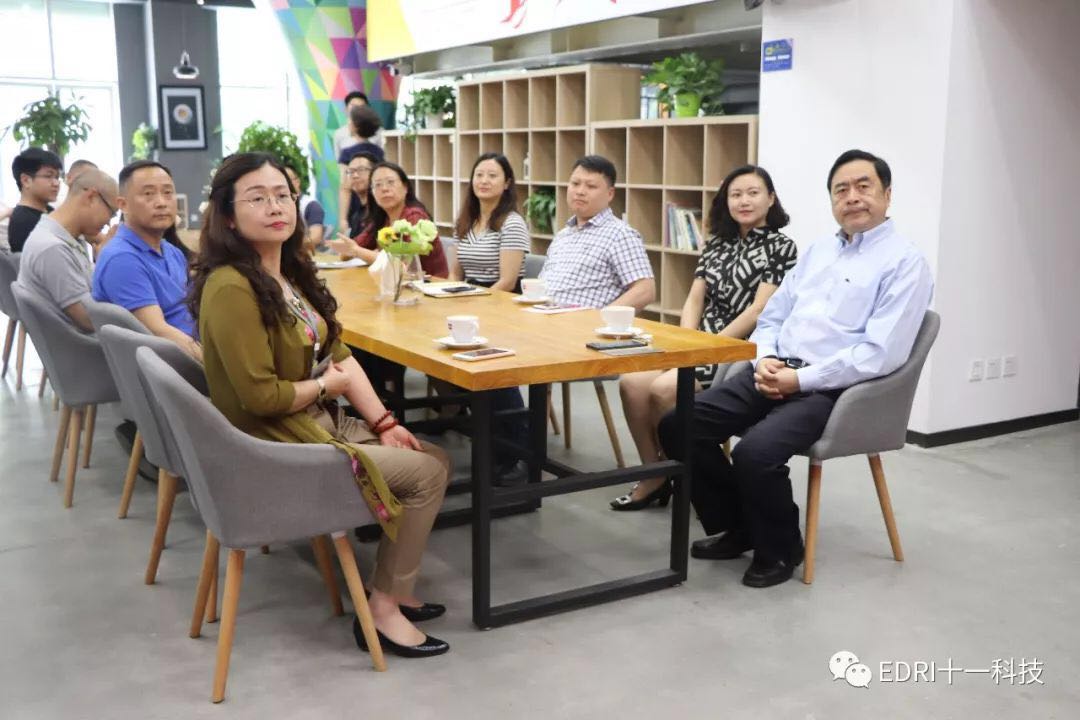 1526454127837006.jpg 3.jpg