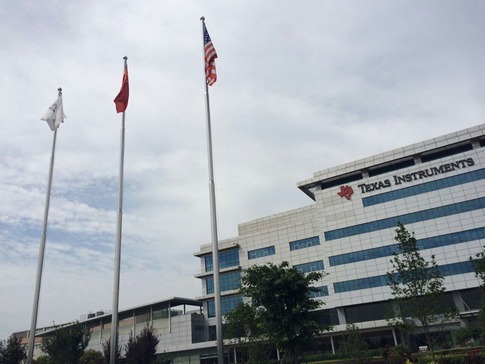 1474872500103076.jpg Ti-s.jpg