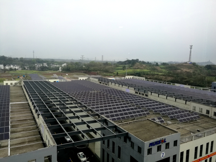 1496503908161678.jpg 7睿基屋面發(fā)電系統(tǒng)3.jpg