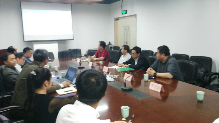 1496506908639870.jpg 2-李天山向趙振元,白焰匯報(bào)北京分院發(fā)展思路.jpg