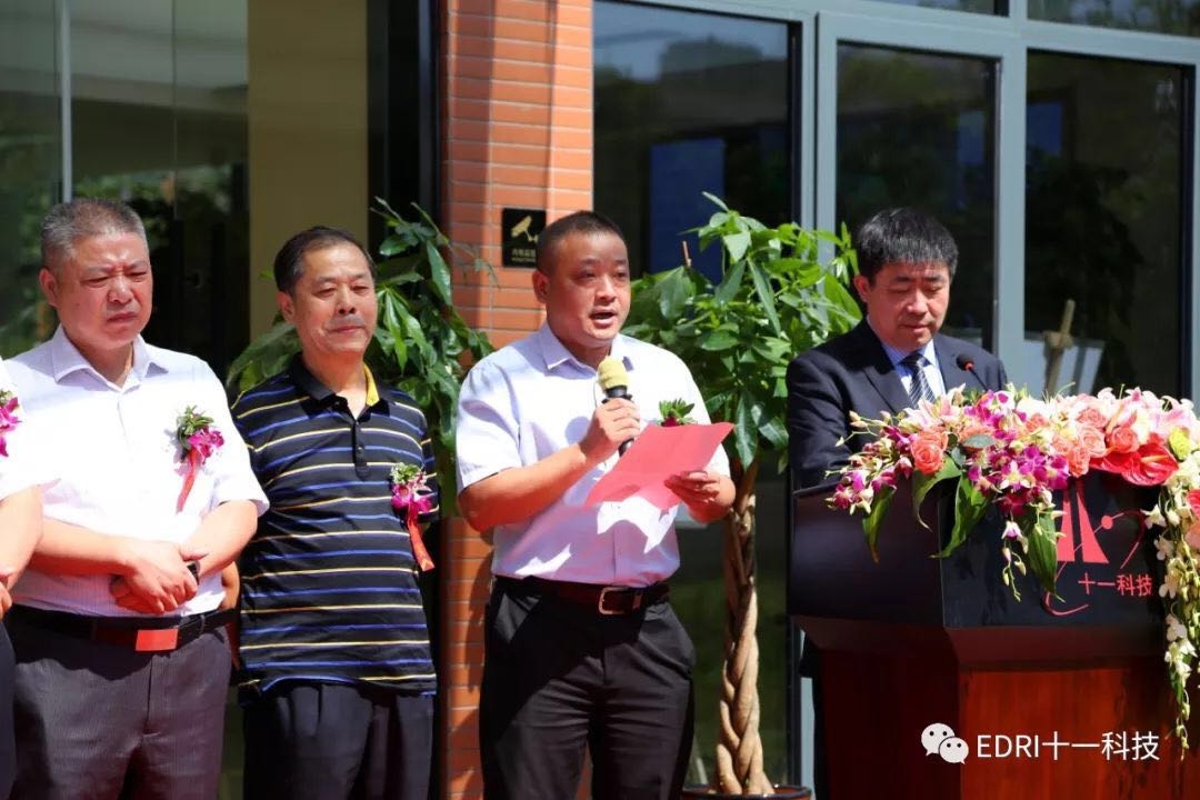 1538965615852397.jpg 11.jpg